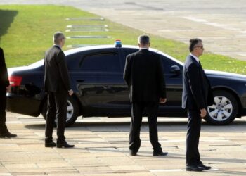 Close Protection In Corporate Security: Safeguarding Executives And Assets